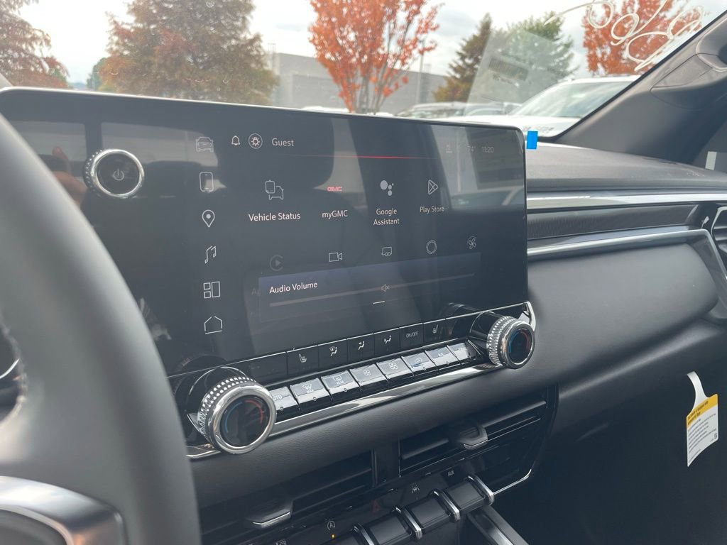 New 2026 GMC Canyon Elevation w/ Convenience Package image 15