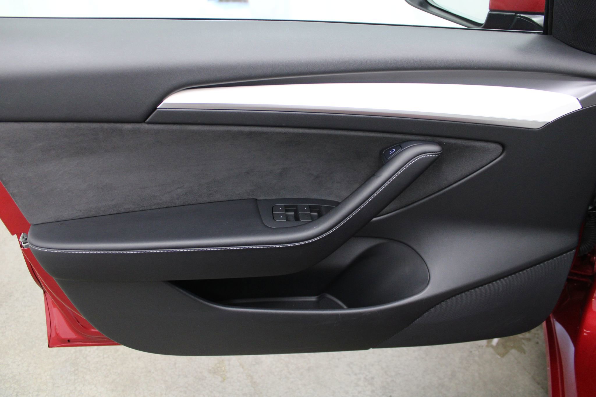 Used 2021 Tesla Model 3 Standard Range Plus image 11