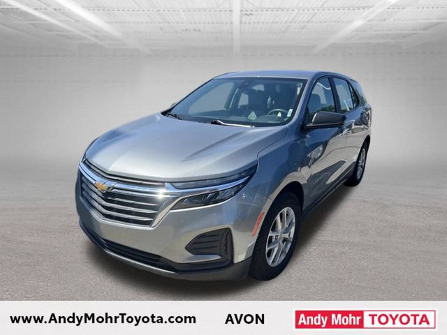 Used 2023 Chevrolet Equinox LS w/ Driver Confidence II Package FWD image 3