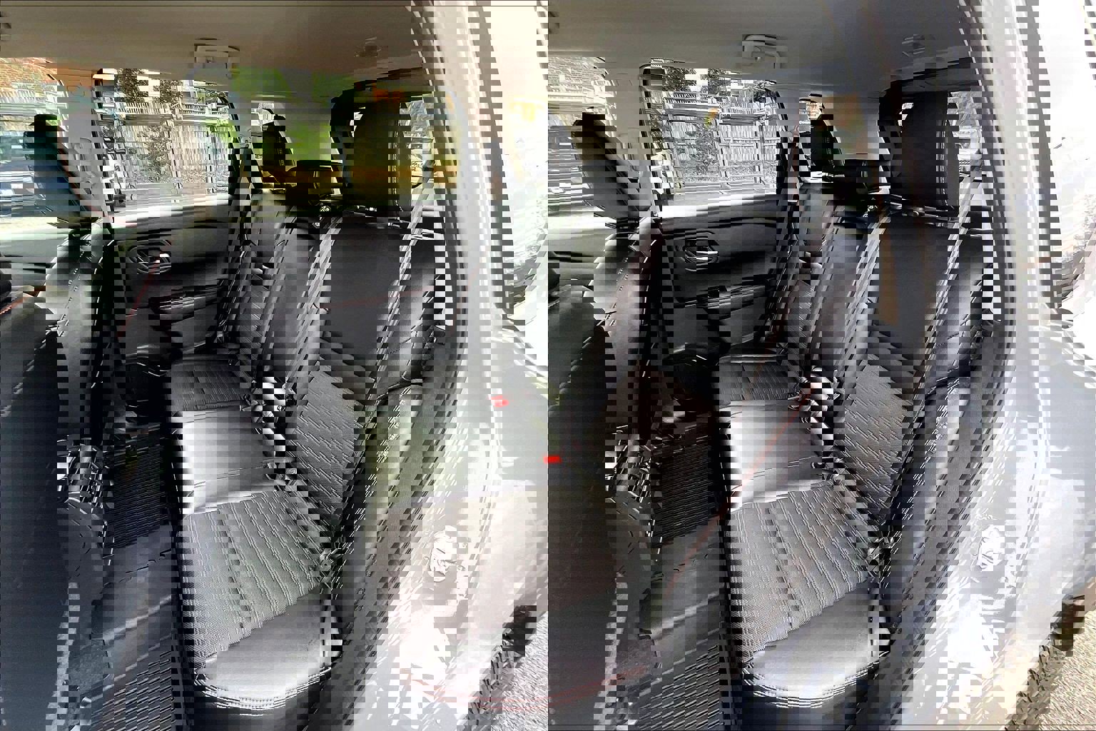 Used 2025 Nissan Rogue SV image 24