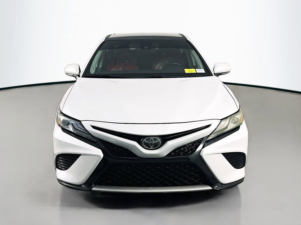 Used 2019 Toyota Camry XSE w/ Navigation Package FWD image 2