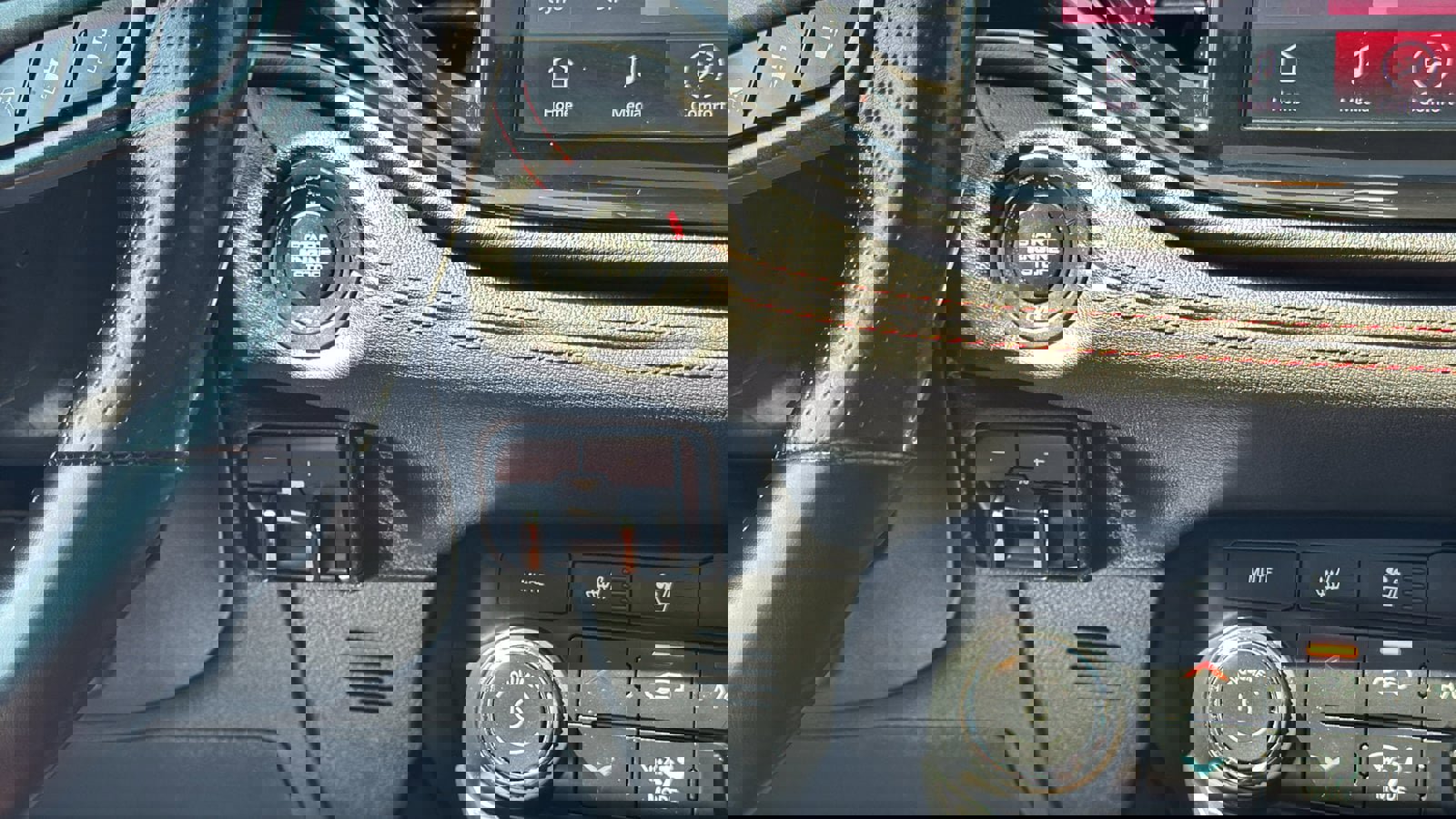 Certified 2024 Dodge Durango R/T image 26