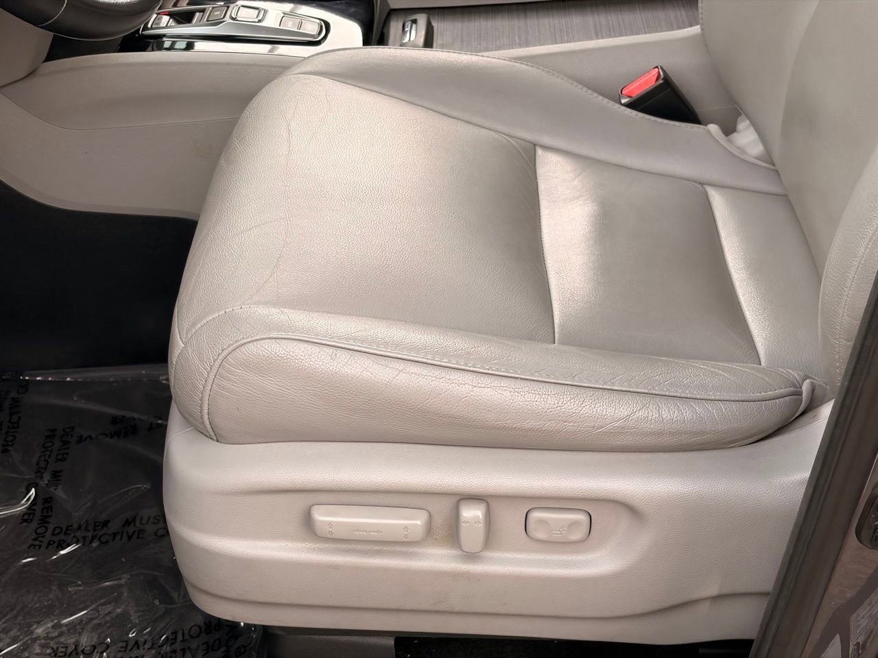 Used 2017 Honda Pilot Touring image 27