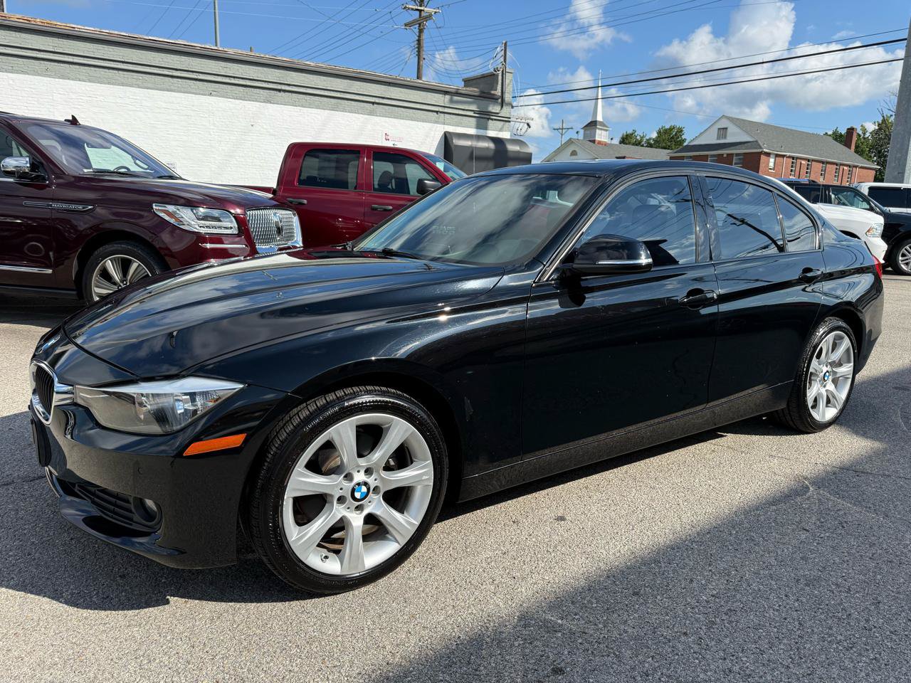 Used 2015 BMW 320i Sedan RWD image 2