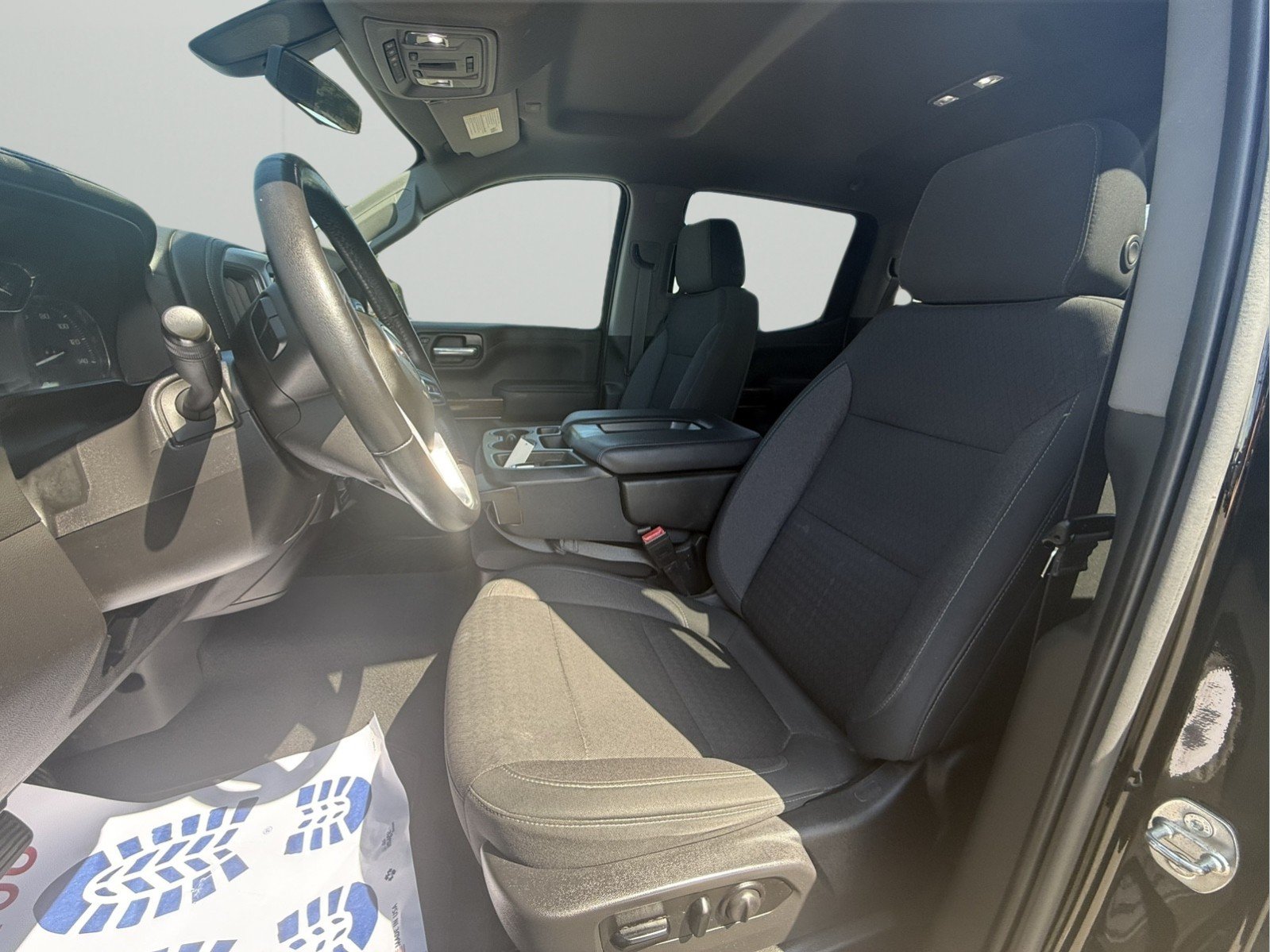 Used 2021 GMC Sierra 1500 SLE w/ X31 Off-Road Package AWD/4WD image 9