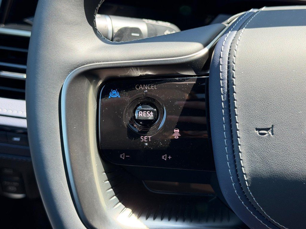 New 2026 INFINITI QX80 4WD w/ Sport Exterior Package image 14