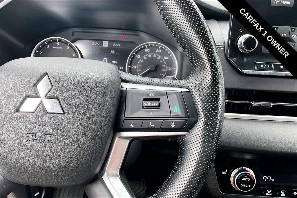 Used 2024 Mitsubishi Outlander SE FWD image 14
