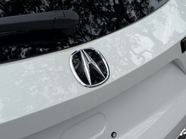 New 2026 Acura MDX w/ Technology Package FWD image 11