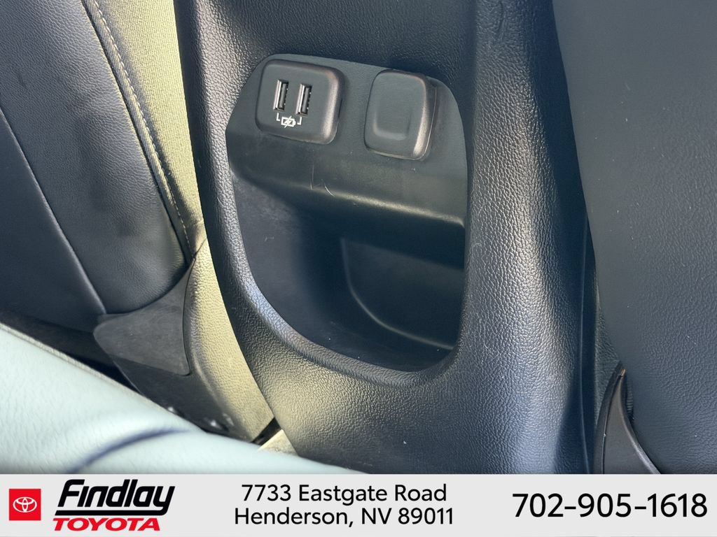 Used 2019 Chevrolet Colorado Z71 AWD/4WD image 14