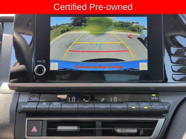Used 2025 Toyota Camry LE FWD image 20