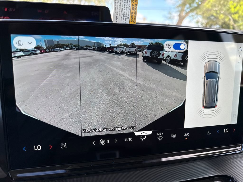 New 2025 Ford Expedition Max Active image 24