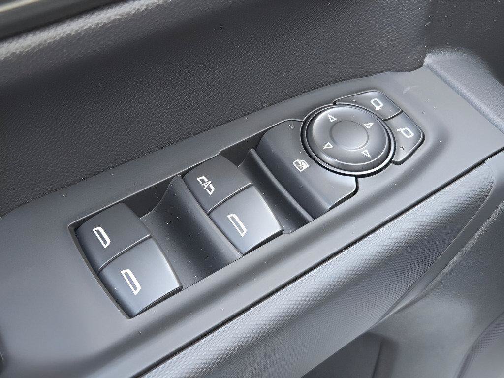 New 2026 Chevrolet Silverado 1500 Custom Trail Boss w/ LPO, Dark Essentials Package AWD/4WD image 25