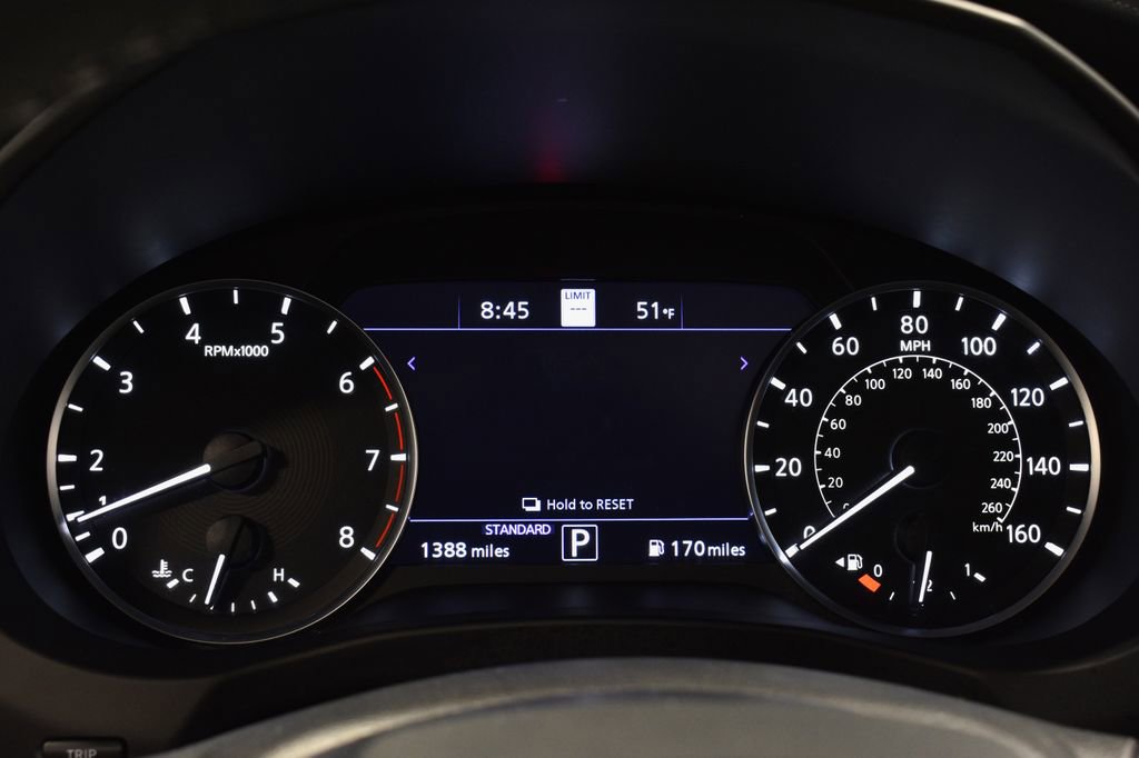 Certified 2025 INFINITI QX55 Essential w/ Accent Package image 23