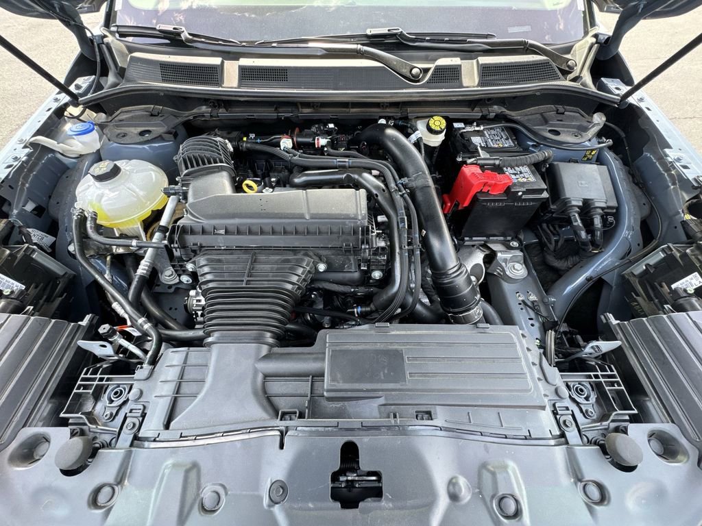 Used 2025 Lincoln Corsair FWD image 25