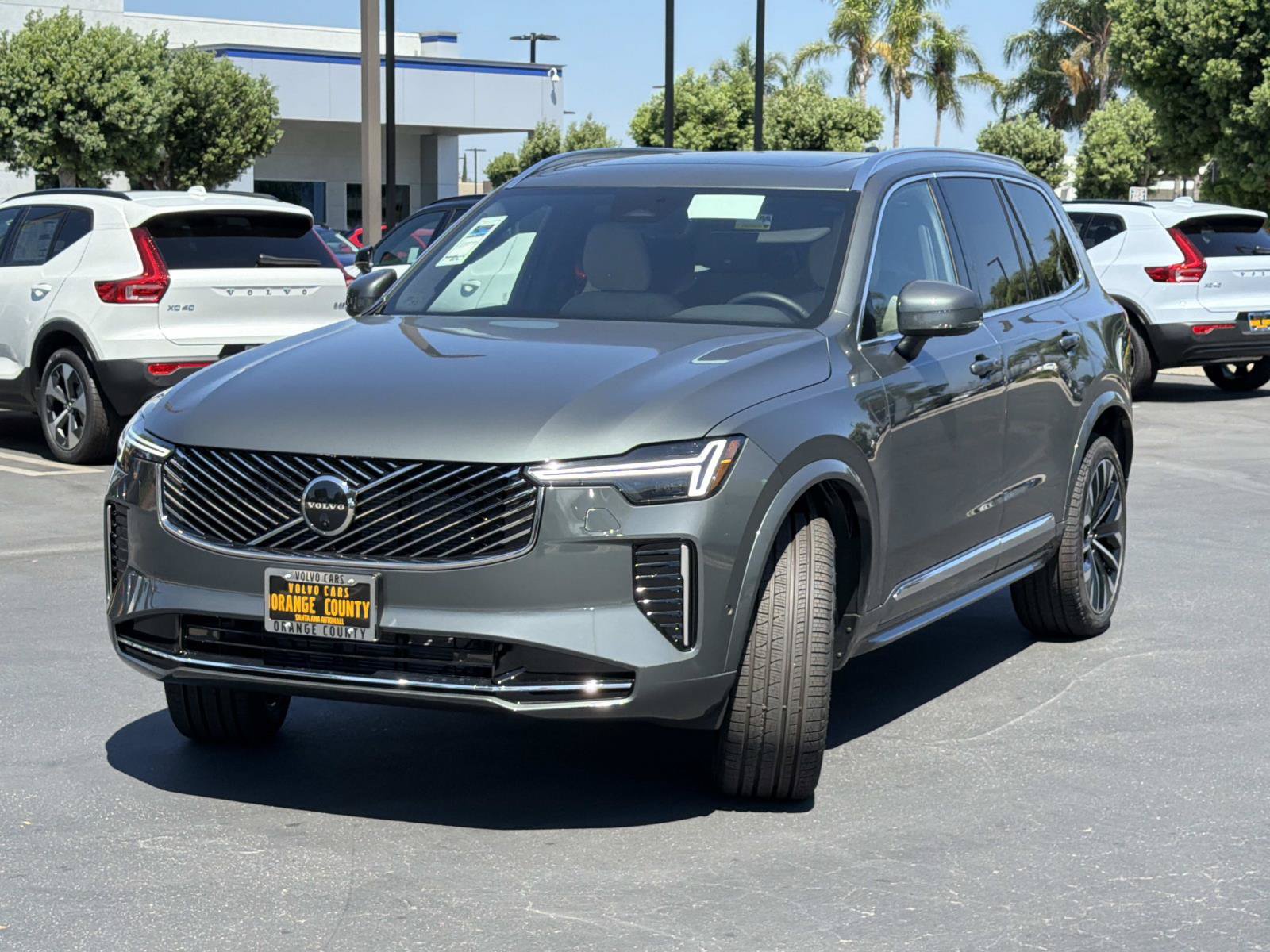 New 2027 Volvo XC90 B6 Bright AWD/4WD image 3