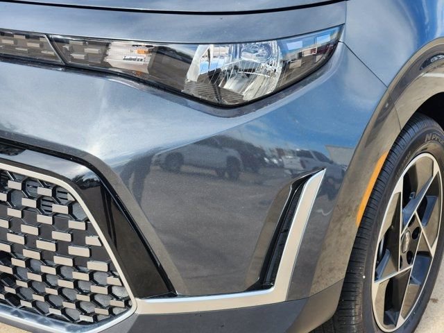 Used 2024 Kia Soul EX image 16
