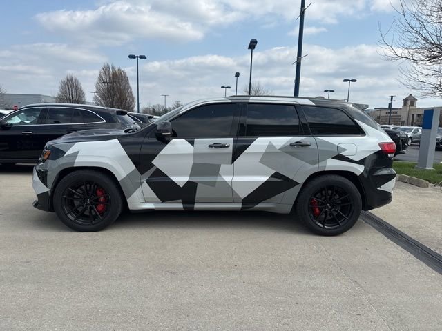 Used 2020 Jeep Grand Cherokee SRT w/ Trailer Tow Group IV image 2