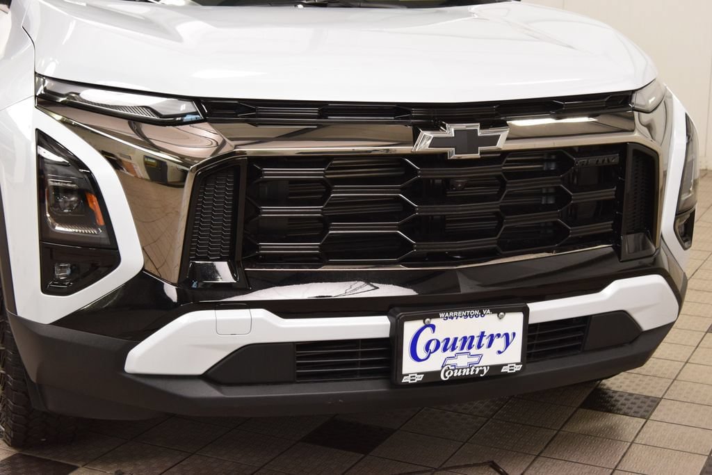 New 2027 Chevrolet Equinox ACTIV w/ Safety and Technology Package AWD/4WD image 13