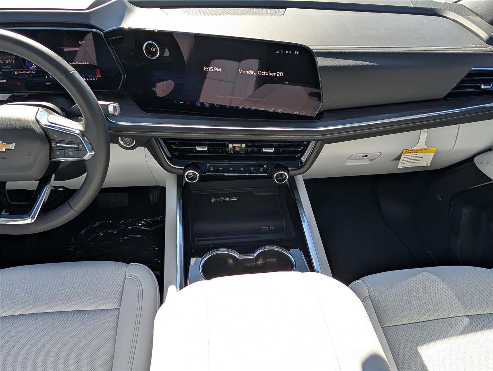 New 2026 Chevrolet Suburban Premier image 18