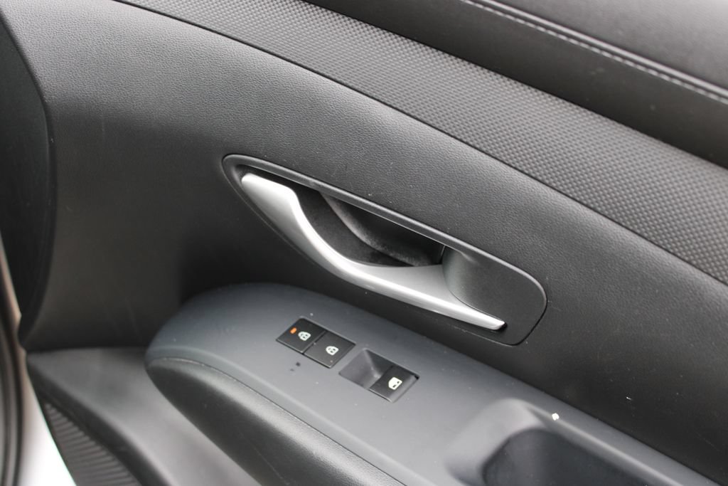 Used 2025 Hyundai Tucson SEL FWD image 19