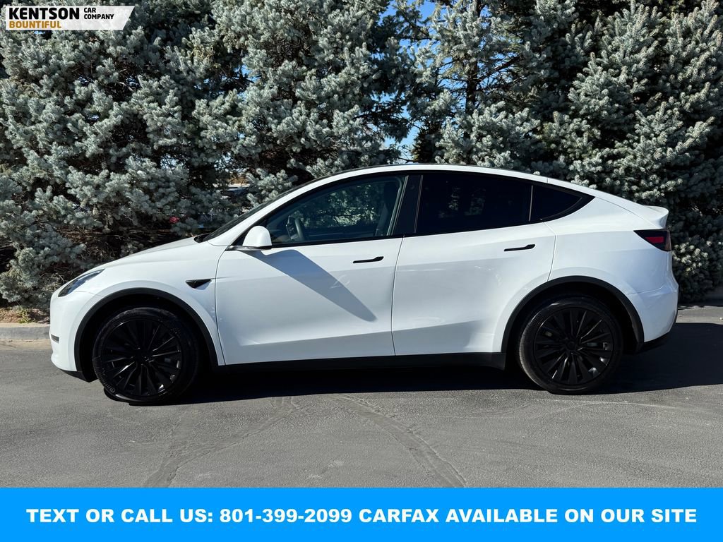 Used 2023 Tesla Model Y Long Range image 4