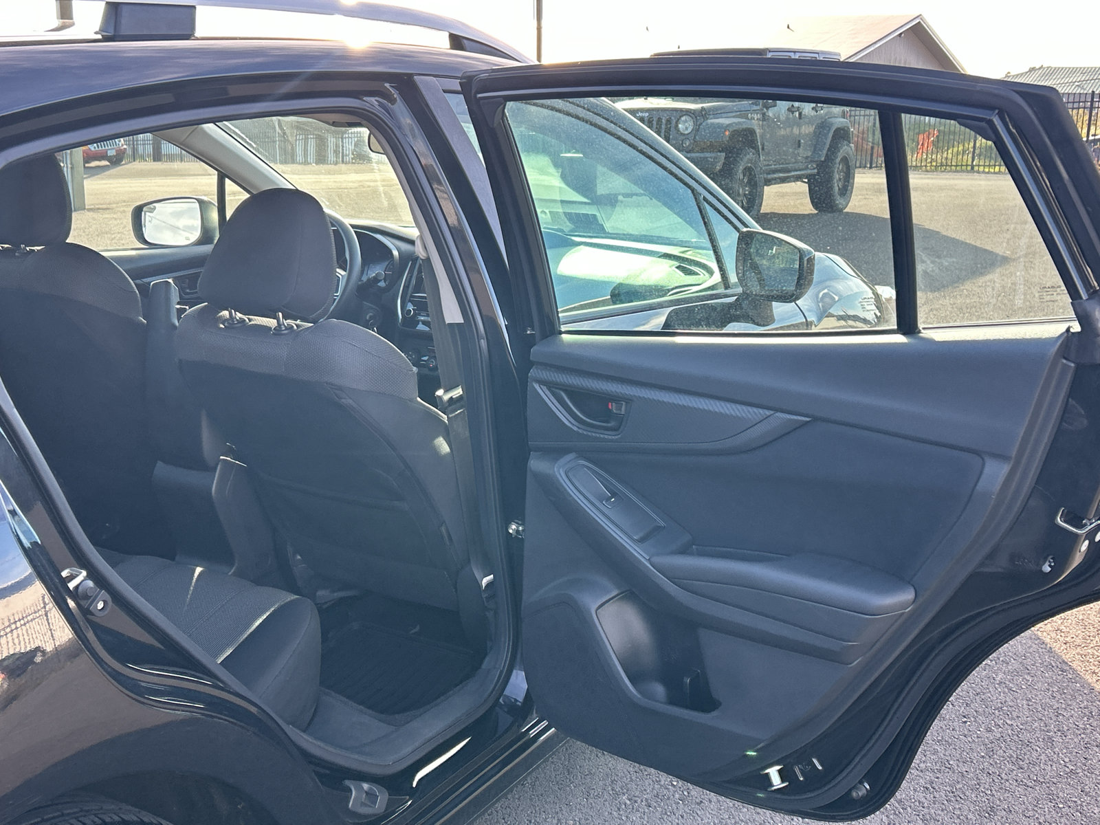 Used 2018 Subaru Impreza 2.0i Premium AWD/4WD image 27