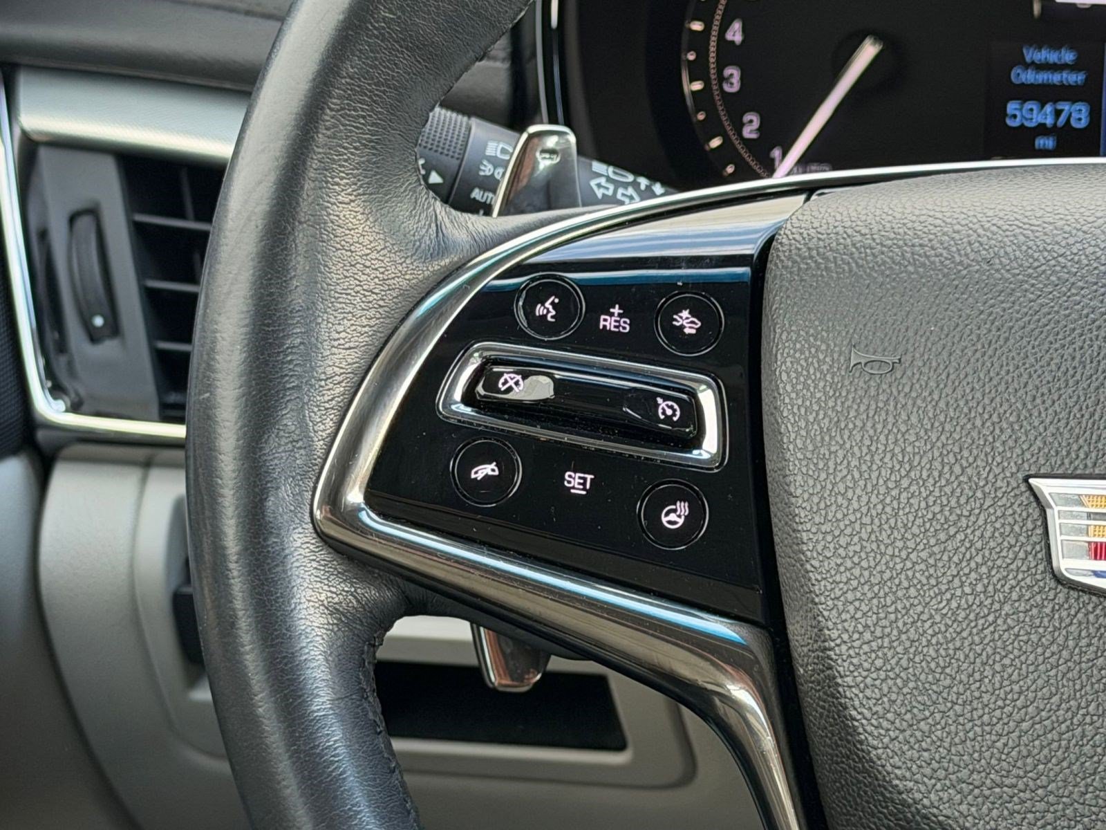 Used 2018 Cadillac CTS Luxury RWD image 17