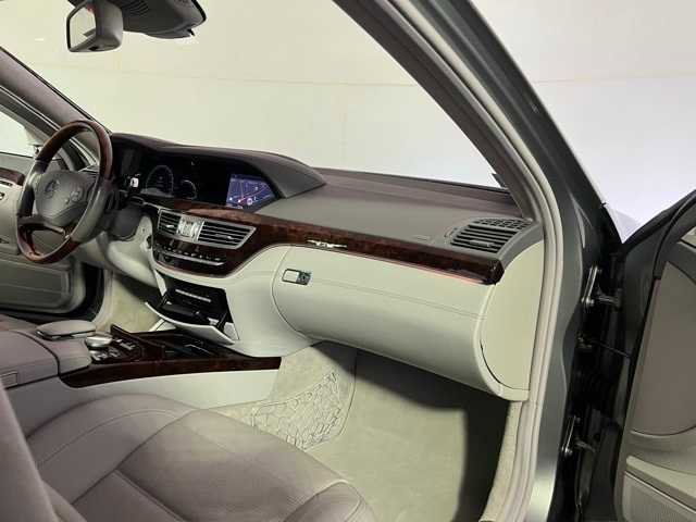 Used 2012 Mercedes-Benz S 63 AMG image 30