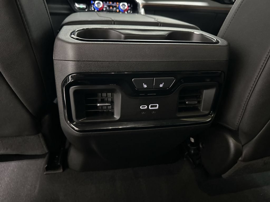 Used 2025 GMC Sierra 2500 AT4 AWD/4WD image 22