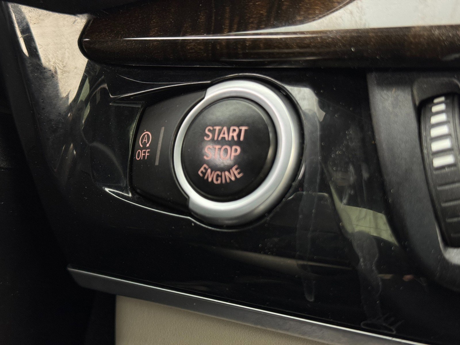 Used 2017 BMW X6 xDrive35i image 23