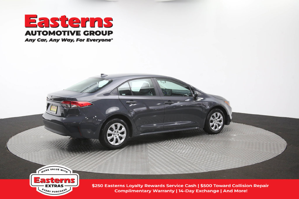 Used 2026 Toyota Corolla LE FWD image 39