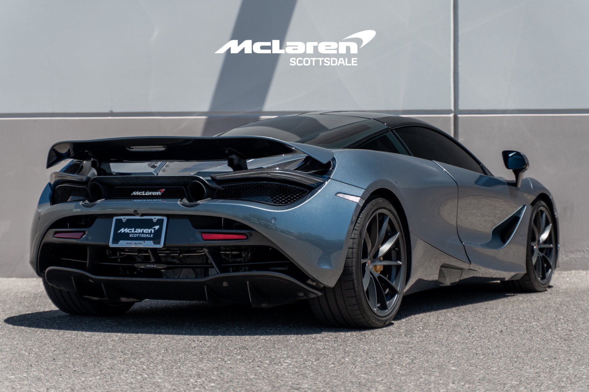 Used 2018 McLaren 720S Performance RWD image 7