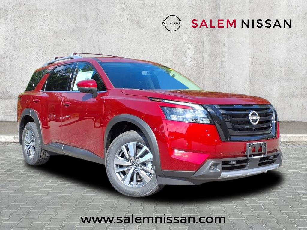 New 2025 Nissan Pathfinder SL w/ Lighting Package (N92)