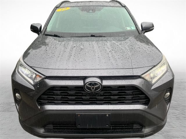 Used 2019 Toyota RAV4 XLE Premium w/ Cold Weather Package AWD/4WD image 8