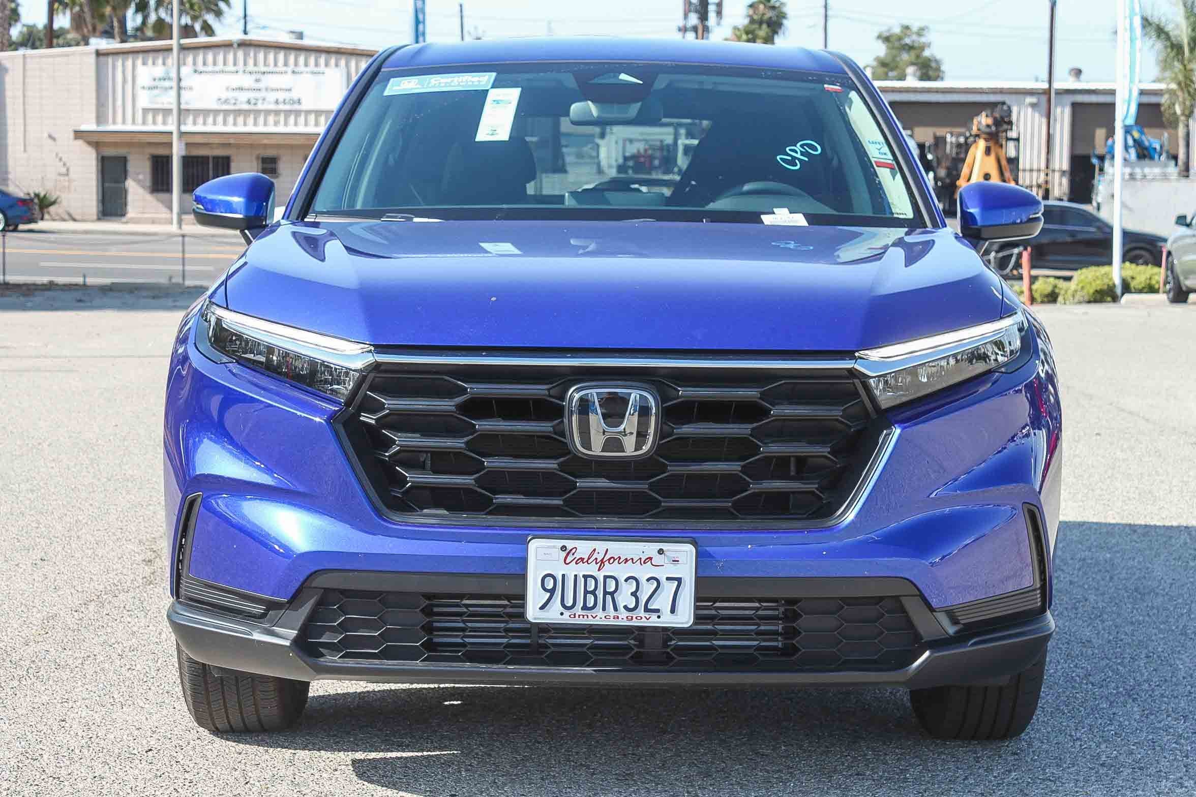 Used 2025 Honda CR-V LX image 2