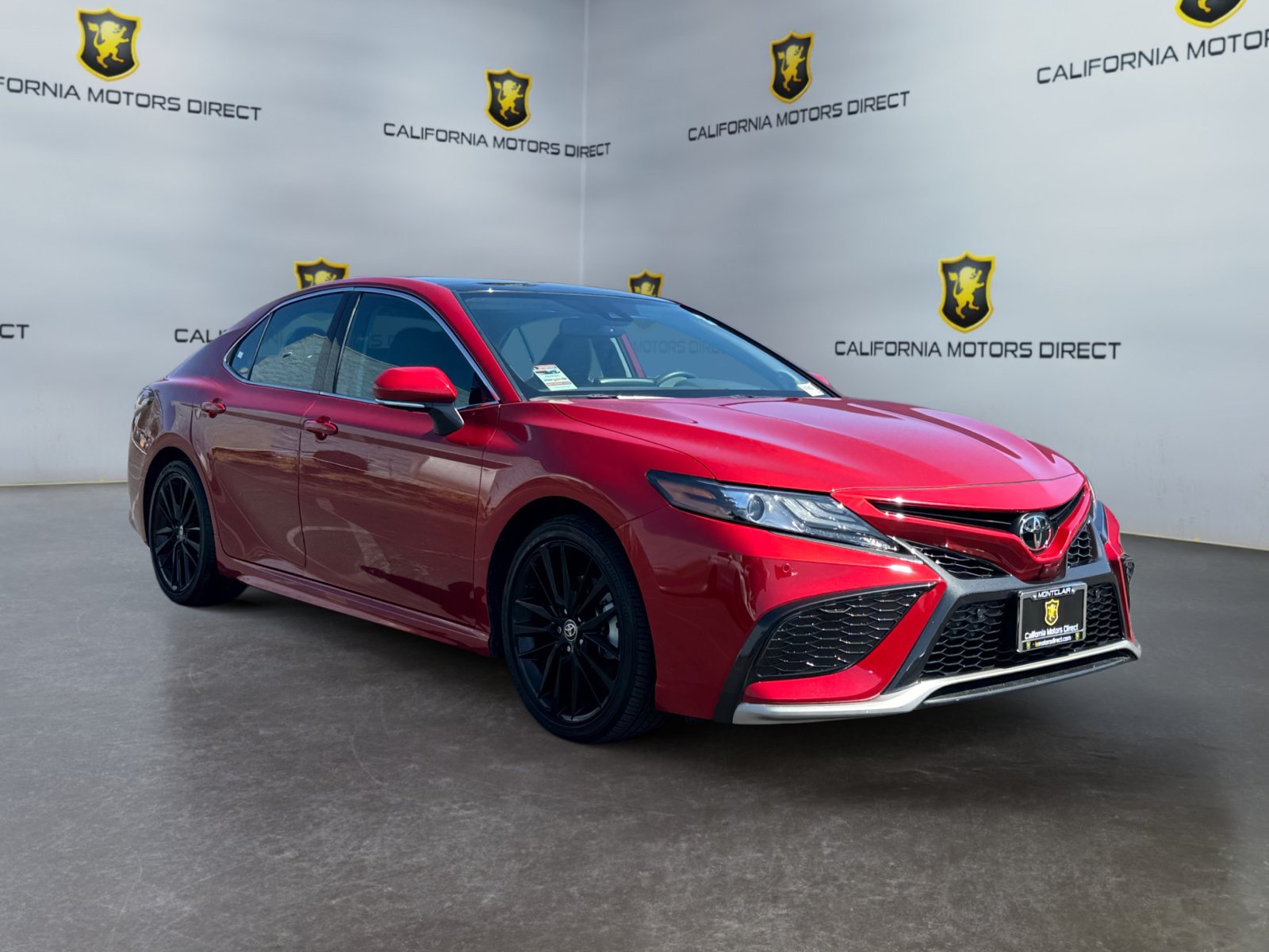 Used 2023 Toyota Camry XSE w/ Navigation Package FWD image 7