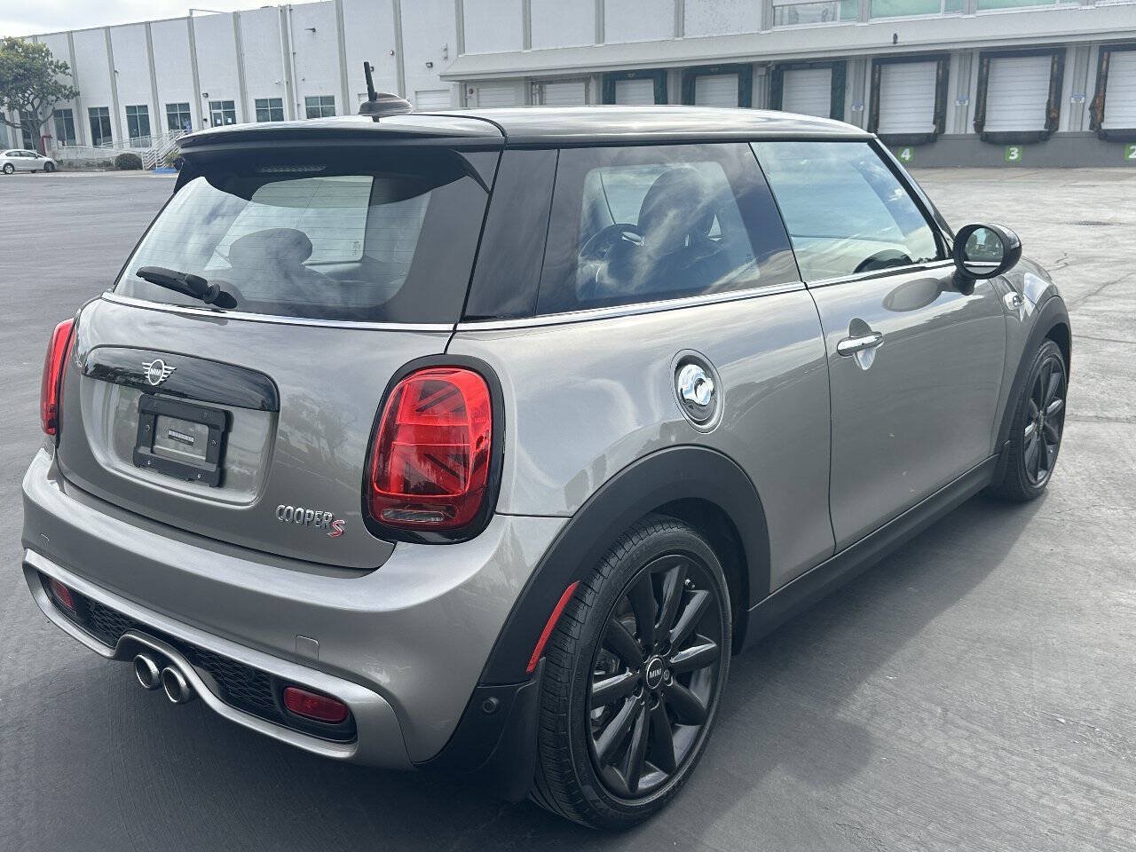 Used 2019 MINI Cooper S w/ Premium Package FWD image 21