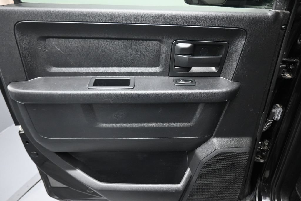Used 2016 RAM 2500 Tradesman w/ Chrome Appearance Group AWD/4WD image 26
