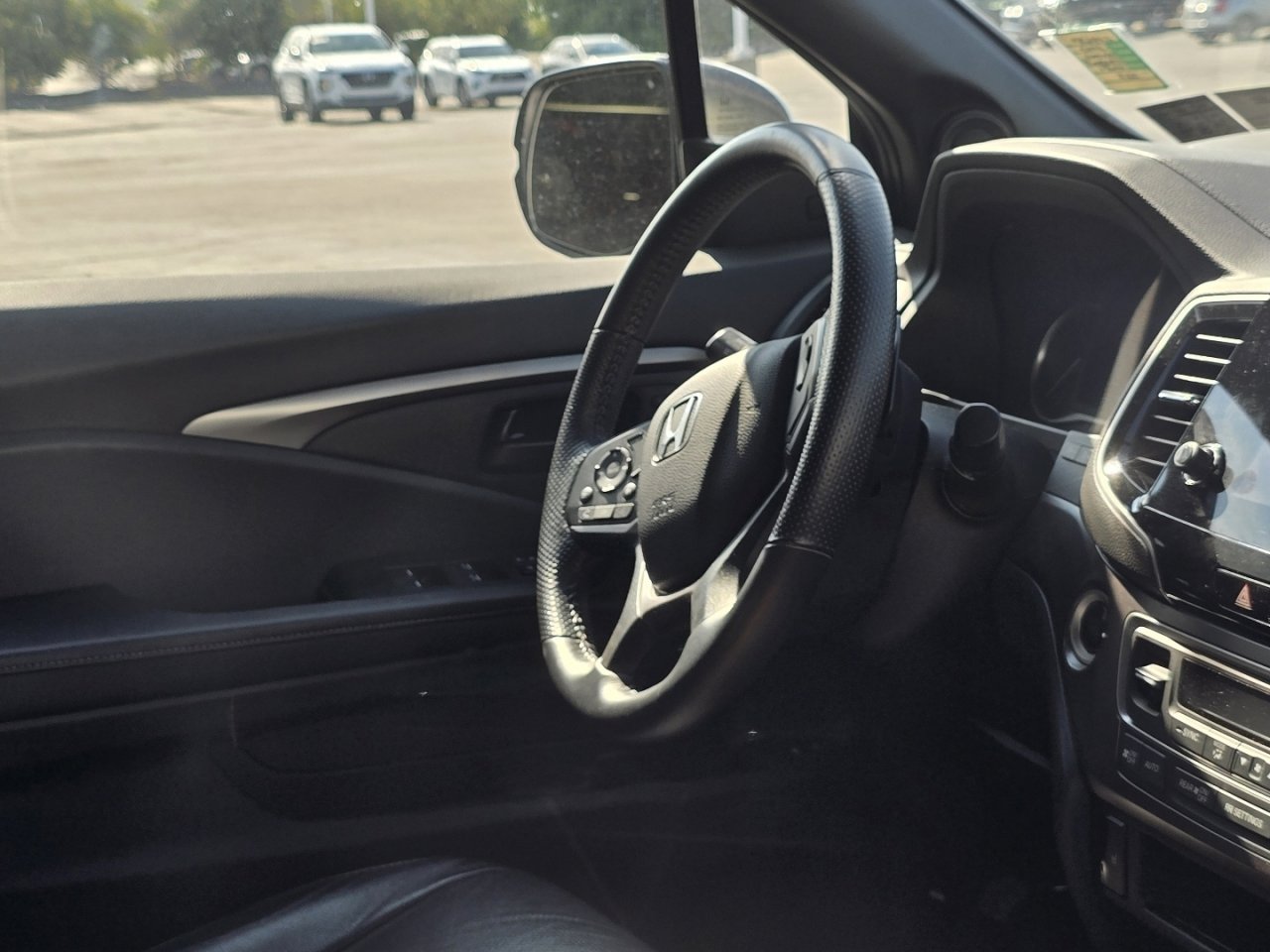 Used 2023 Honda Passport EX-L image 15