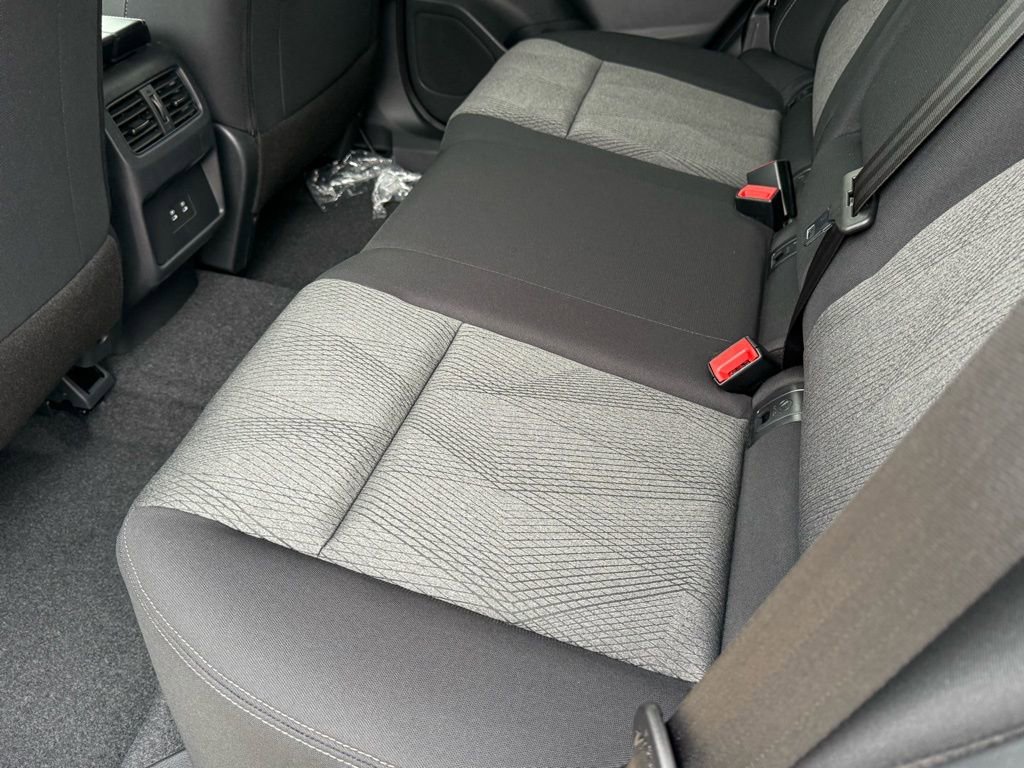 New 2026 Nissan Rogue SV image 18