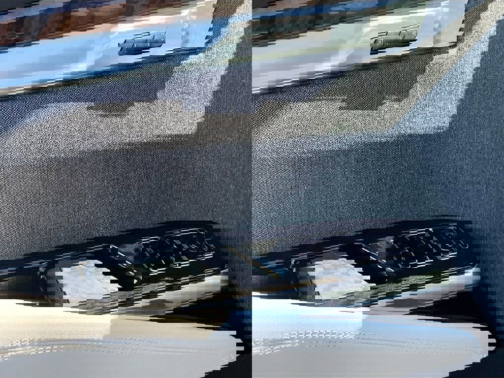 New 2026 Cadillac Escalade ESV Platinum Luxury image 12