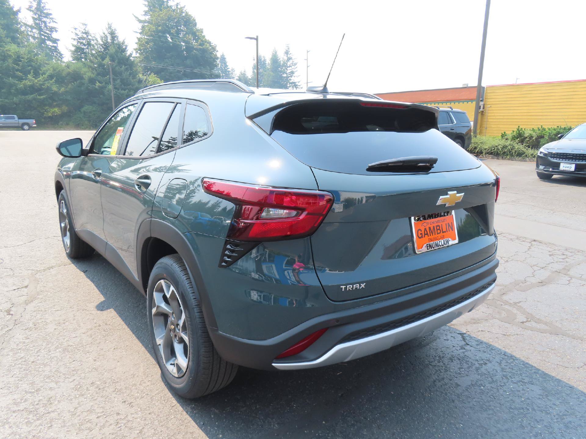 New 2026 Chevrolet Trax LT w/ Driver Confidence Package FWD image 5