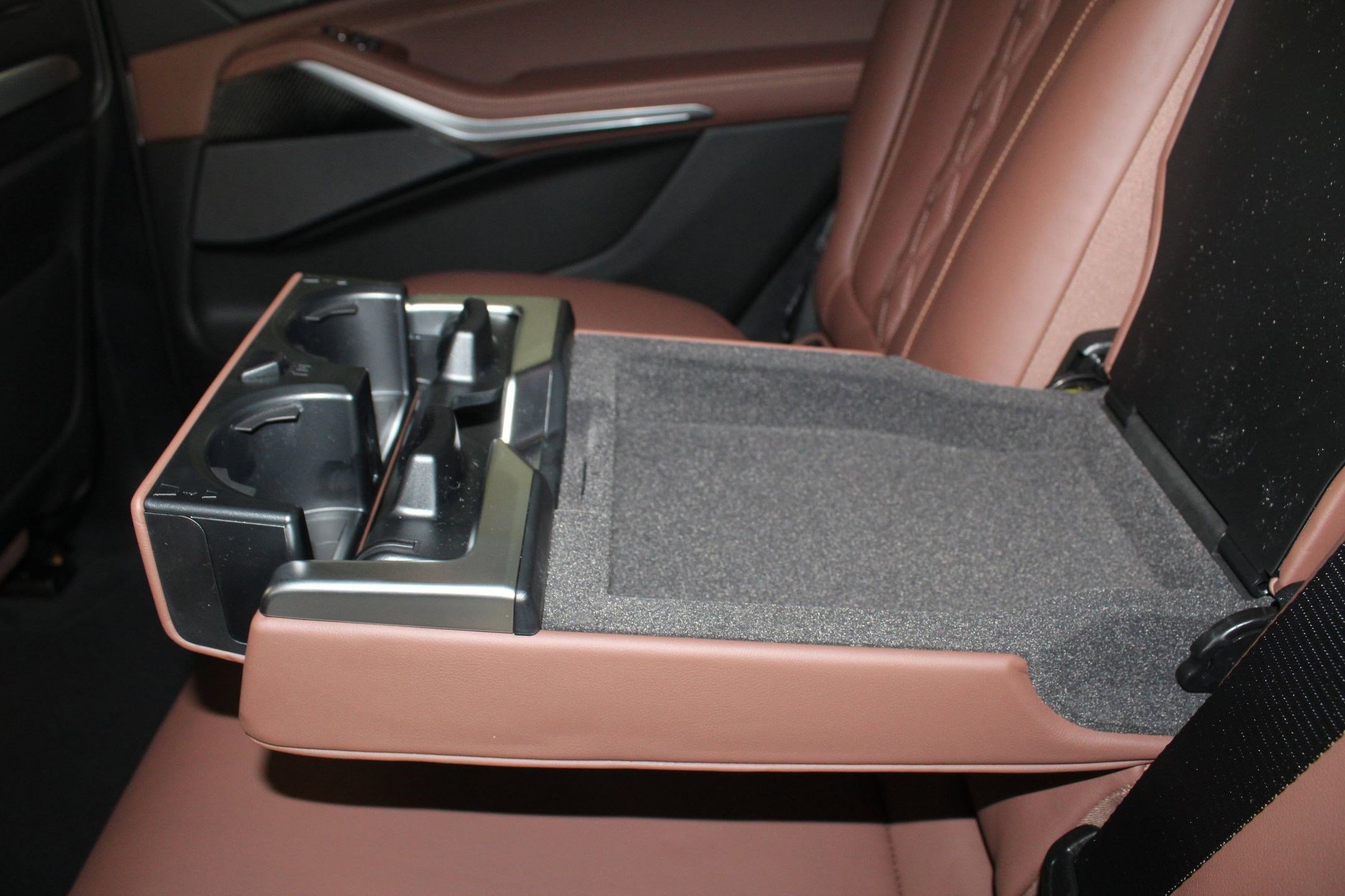 New 2026 BMW X7 M60i image 27