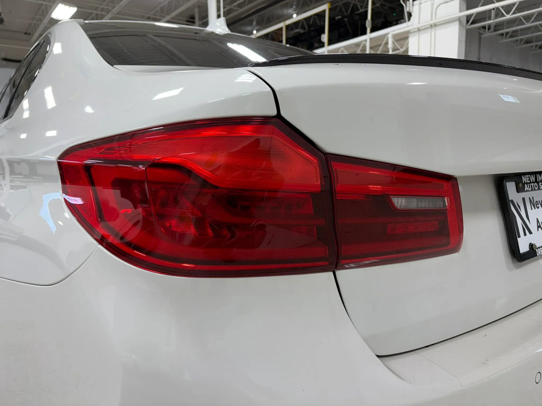 Used 2018 BMW M550i xDrive AWD/4WD image 8
