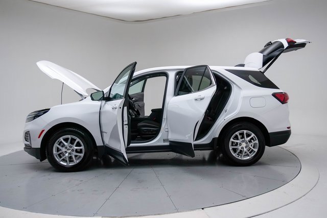Used 2024 Chevrolet Equinox LT image 19