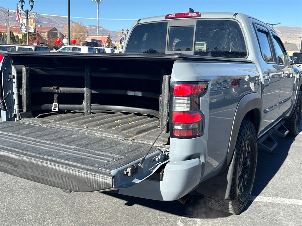 Used 2022 Nissan Frontier PRO-4X w/ Off-Road Protection Package image 13