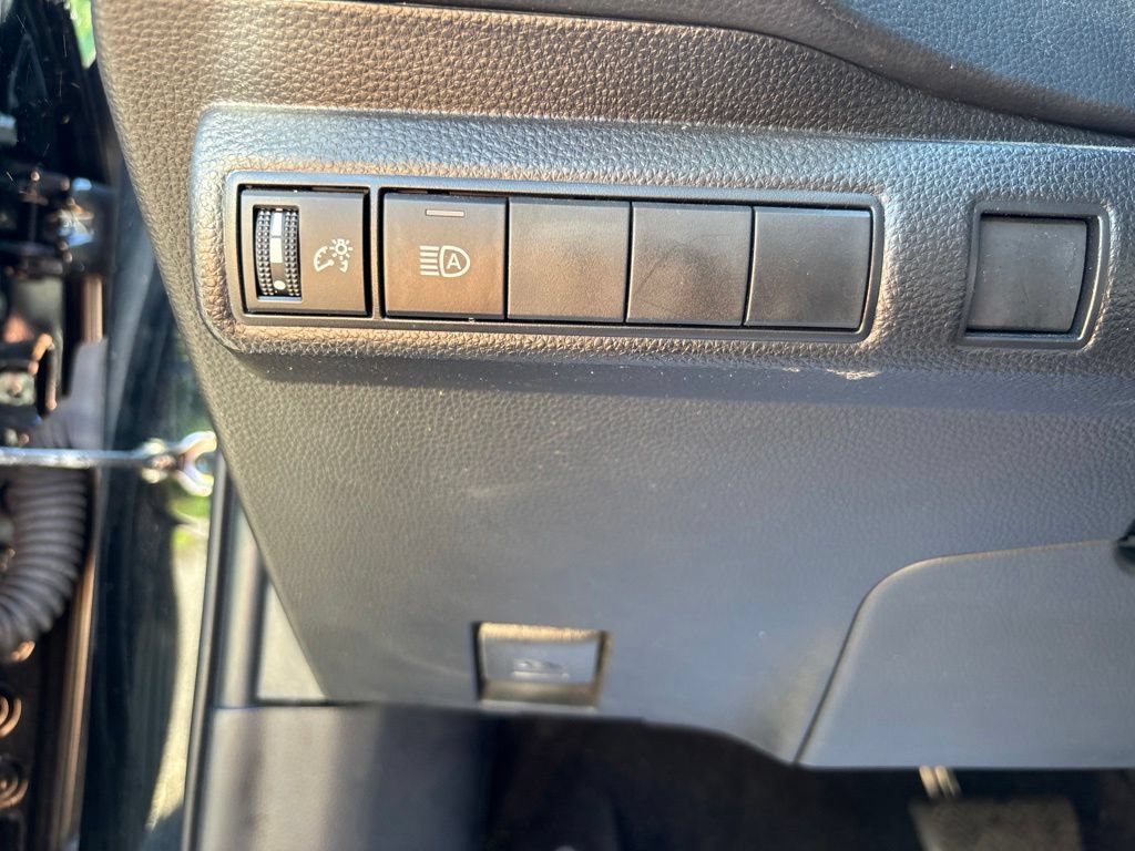 Used 2023 Toyota Corolla LE w/ LE Premium Package FWD image 19