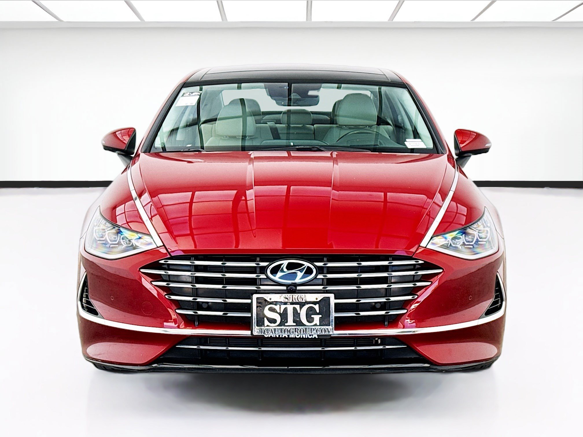 Used 2023 Hyundai Sonata Limited FWD image 2