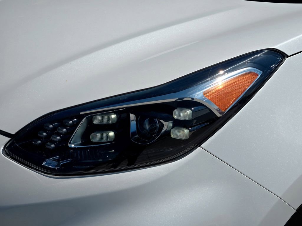 Used 2021 Kia Sportage SX image 3