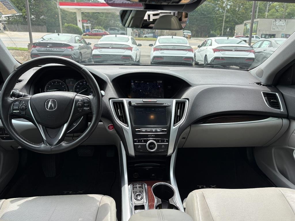Used 2015 Acura TLX w/ Technology Package FWD image 6